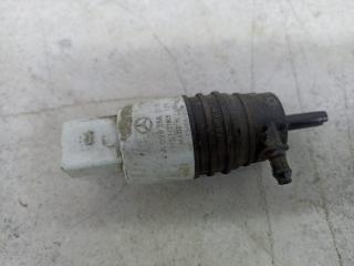 насос (моторчик) омывателя стекла Mercedes-Benz C-Класс W205/S205/C205 2017, 4.0 л., M 177.980, бензин, A0998660121