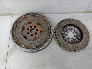 комплект сцепления Renault Megane 2 поколение [рестайлинг] 2008, 8200450217