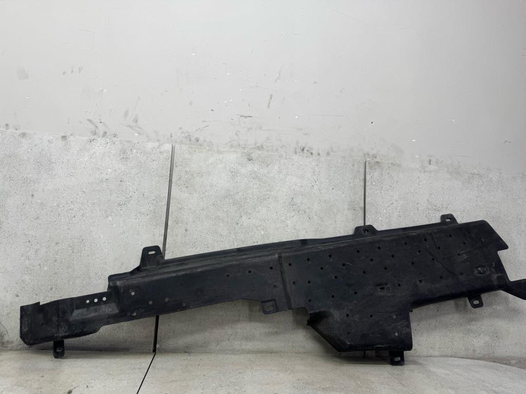 защита днища Ford Mustang 6 поколение S550, FR3C-9E313-AC - фото №1