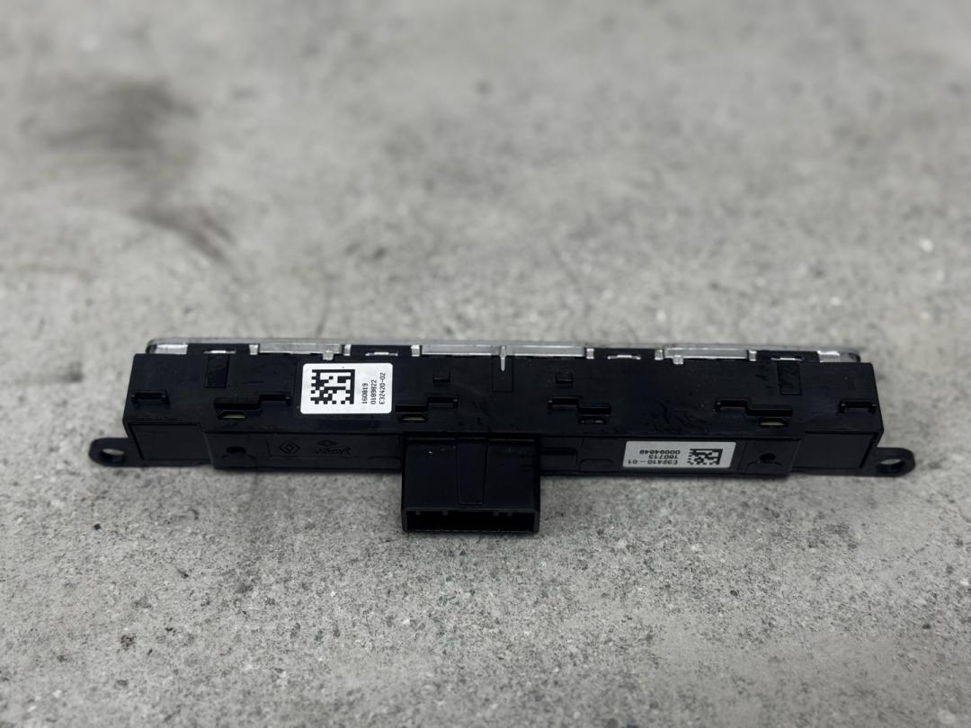 кнопка (выключатель) Renault Megane 4 поколение (2016 - 2020), 283E84929R - фото №1