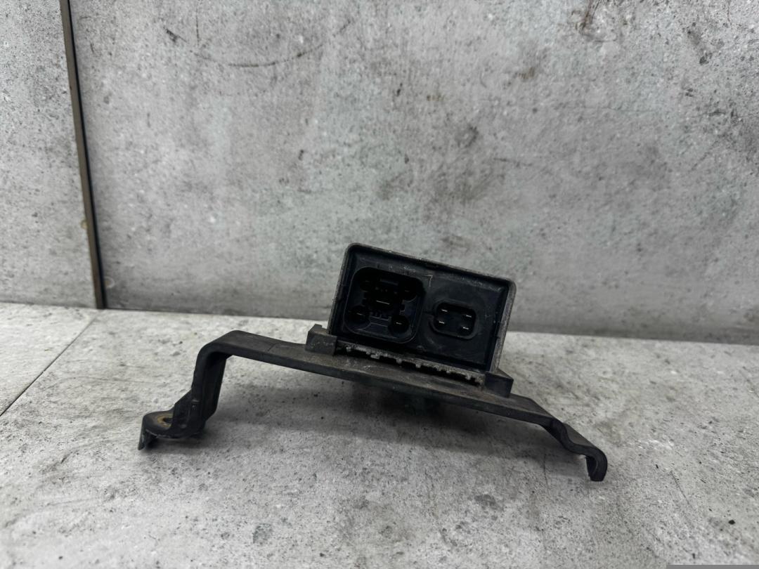 блок реле Ford Transit Custom 1 поколение (2012 - 2019), BK2112B681AA - фото №1