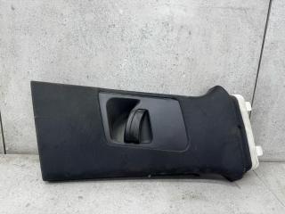 обшивка стойки центральной правой Porsche Macan 1 поколение (2013 - 2019), 95B867294