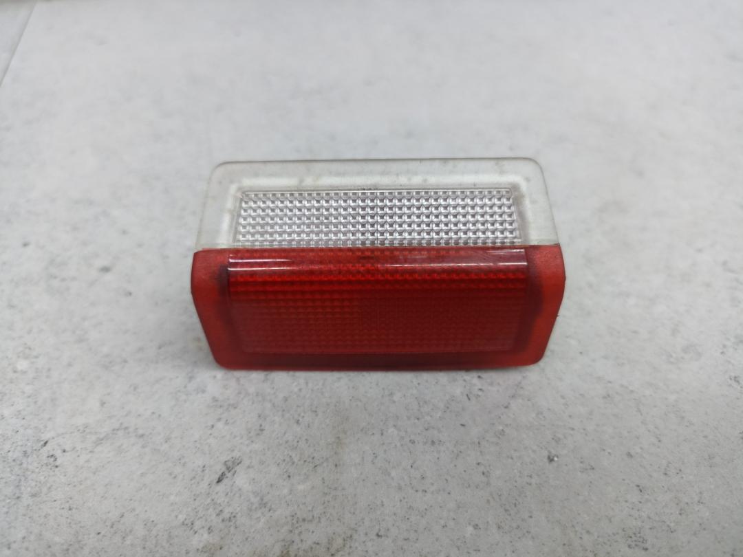 подсветка двери Mercedes-Benz GLE W166 2016, A0008202503, A0028201901 - фото №1