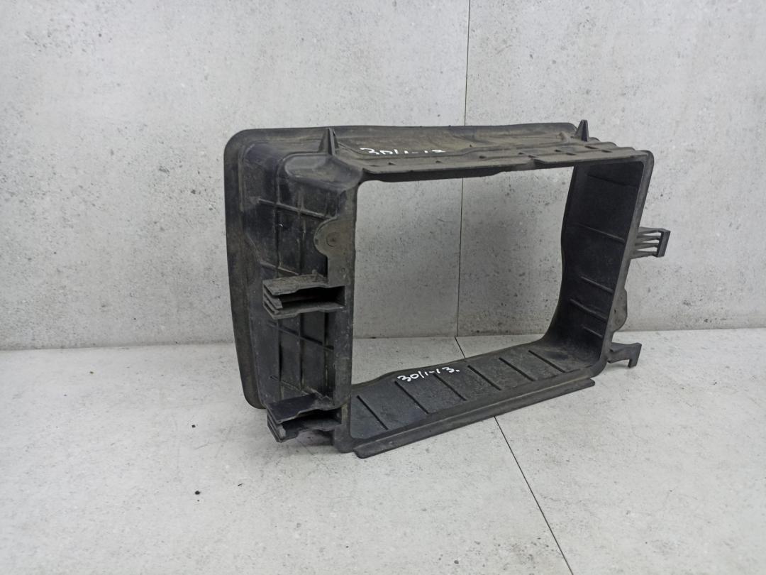 воздуховод интеркулера Renault Megane 4 поколение 2018, 215586371R - фото №1