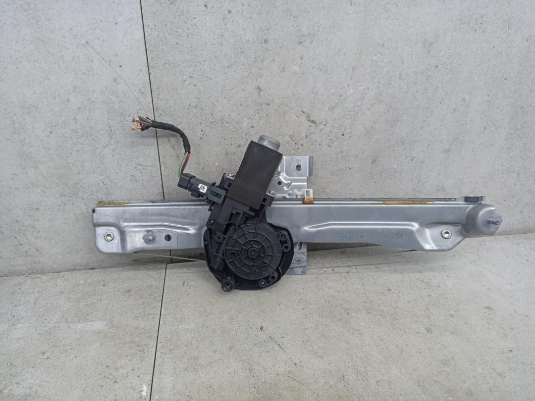 стеклоподъемник электрический задний левый Renault Scenic 4 поколение 2017, 430106F0 - фото №1