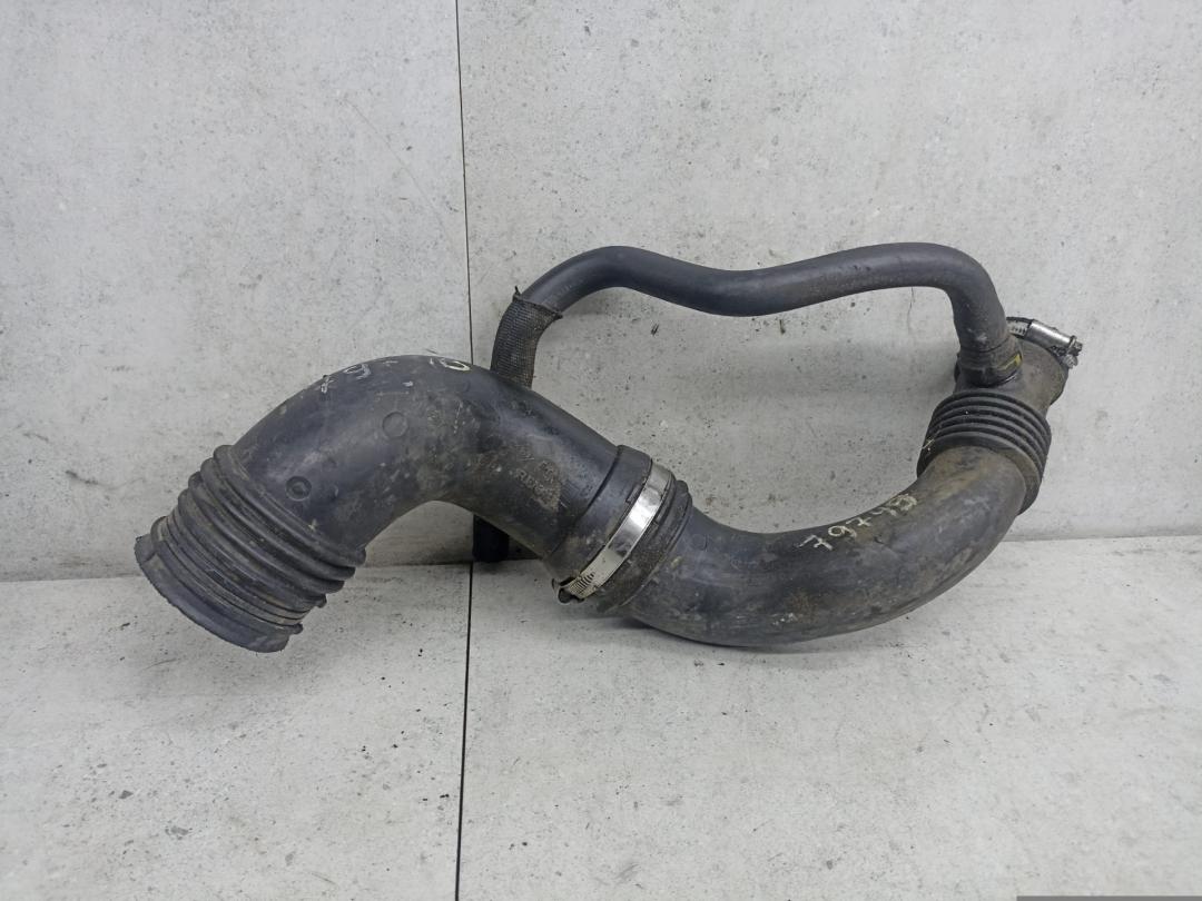 патрубок воздушного фильтра Renault Scenic 2 поколение (2003 - 2006), 8200201614 - фото №1