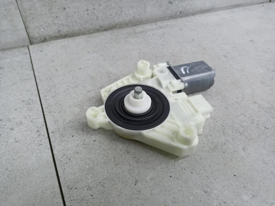 моторчик стеклоподъемника передний правый Mercedes-Benz GLC Coupe C253 2018, A2139069501 - фото №1