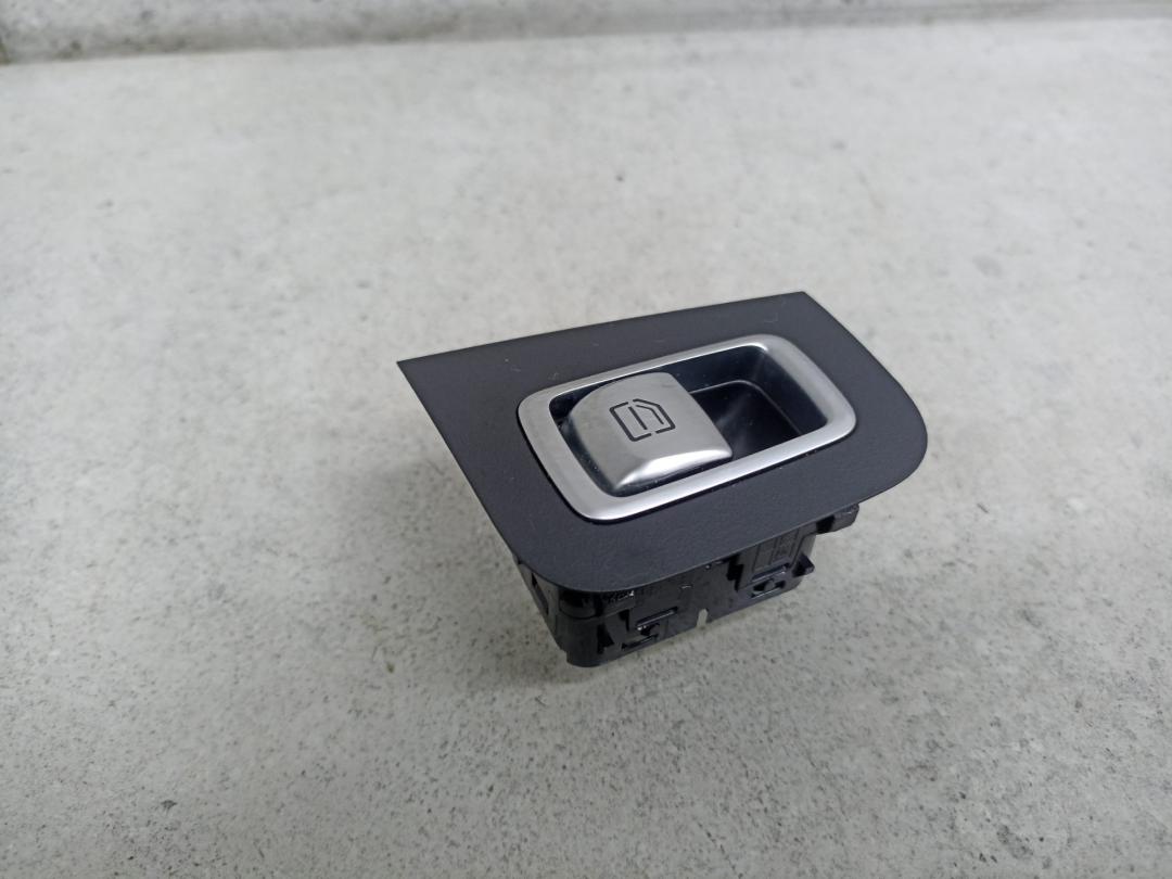 кнопка стеклоподъемника двери задней левой Mercedes-Benz GLC Coupe C253 2018, A2059051513 - фото №1