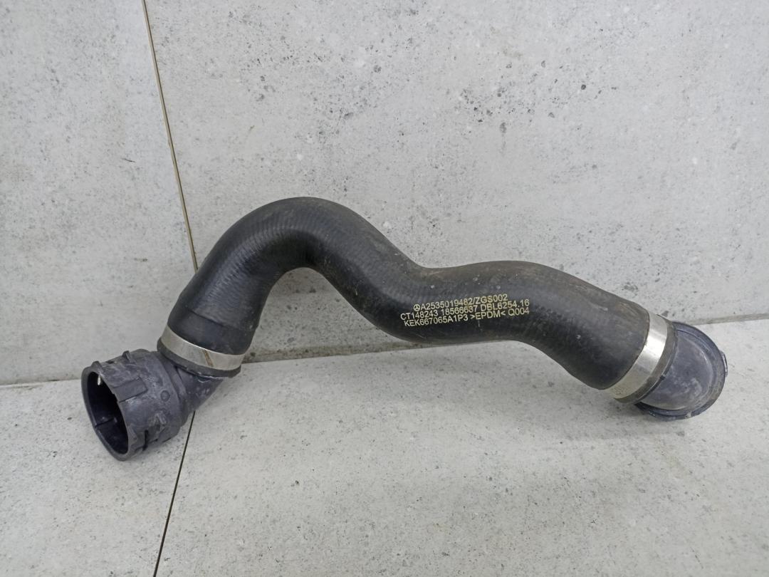 патрубок радиатора Mercedes-Benz GLC Coupe C253 2018, A2535019482 - фото №1