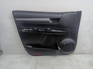 обшивка двери передняя левая Toyota Hilux 8 поколение [рестайлинг] 2023, 67620YP110