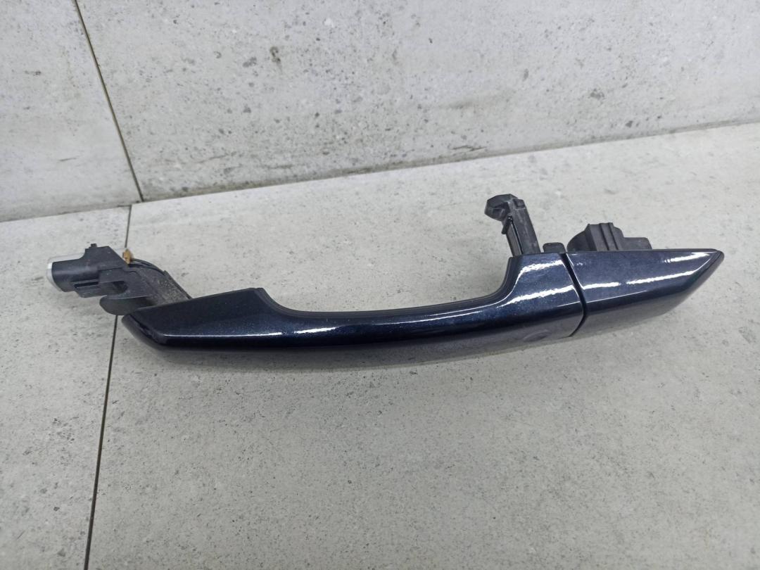 ручка наружная задняя левая Land Rover Range Rover Sport 2 поколение 2016, BJ32224A44 - фото №1