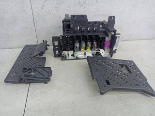 блок предохранителей Mercedes-Benz GLE V167 2020, A1675404131