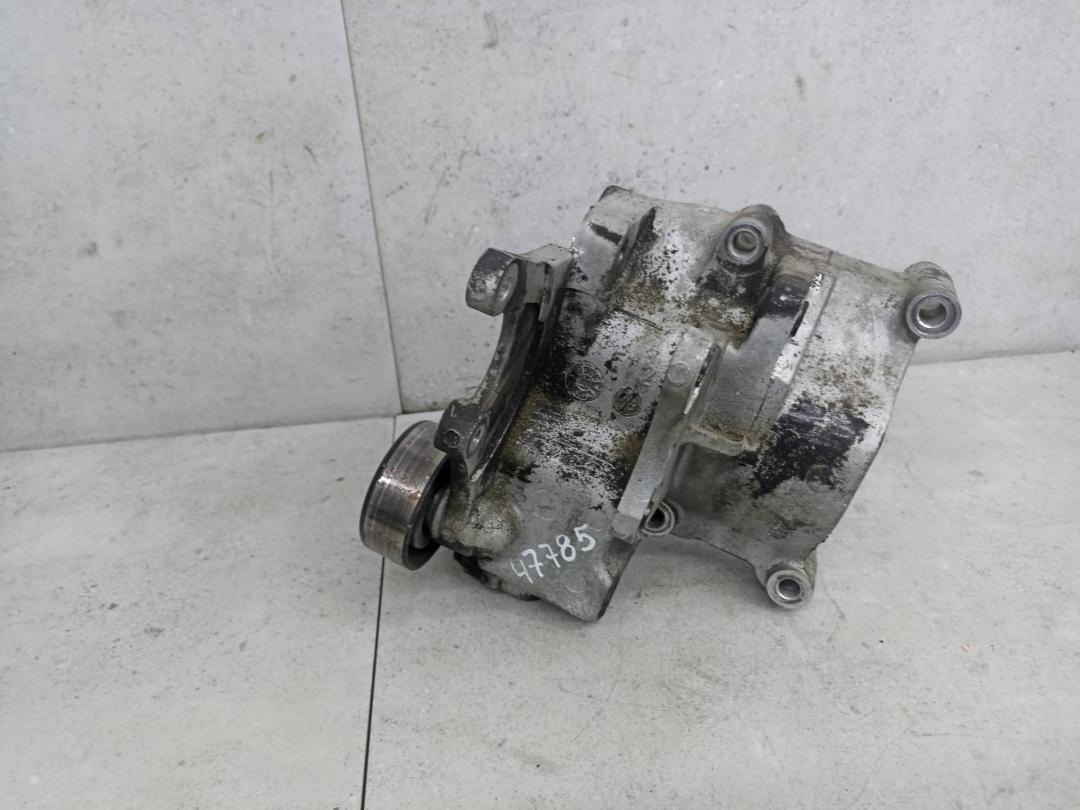 кронштейн гидроусилителя Hyundai Tucson 1 поколение 2008, 2.0 л., D4EA, дизель, 2528527000 - фото №1