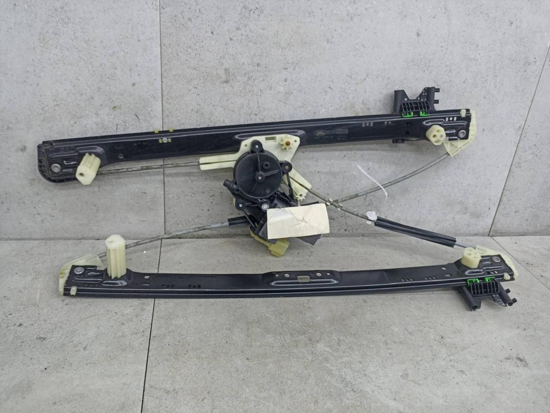 стеклоподъемник задний правый Land Rover Range Rover Sport 2 поколение 2016, DK6227000AG - фото №1