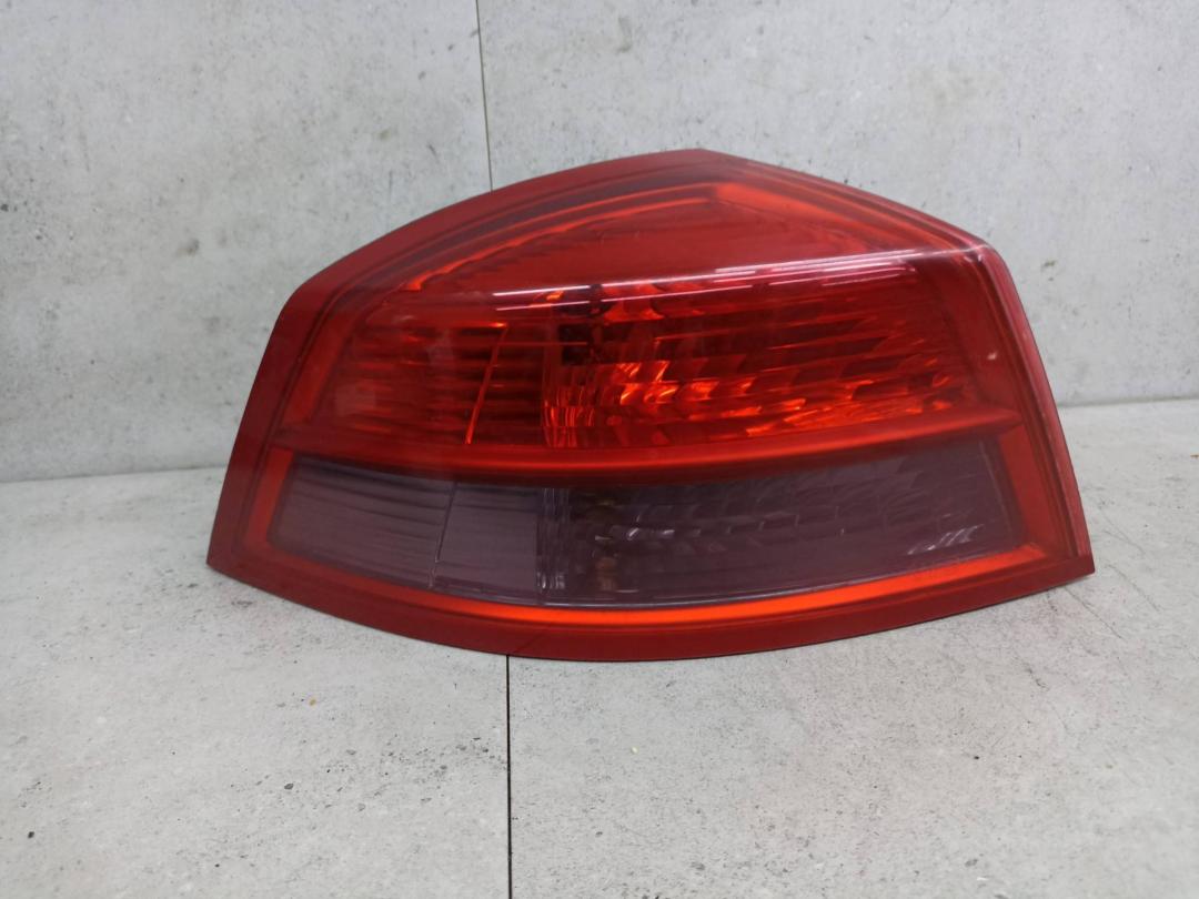 фонарь задний левый Renault Vel Satis 1 поколение 2005, 8200014359 - фото №1