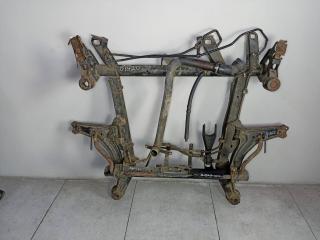 балка подвески передняя (подрамник) Mercedes-Benz Vito W638 2002, A6383103110