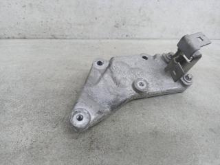 кронштейн (крепление) впускного коллектора Mercedes-Benz GLC Coupe C253 2018, 2.1 л., OM 651.921, дизель, A6510940039