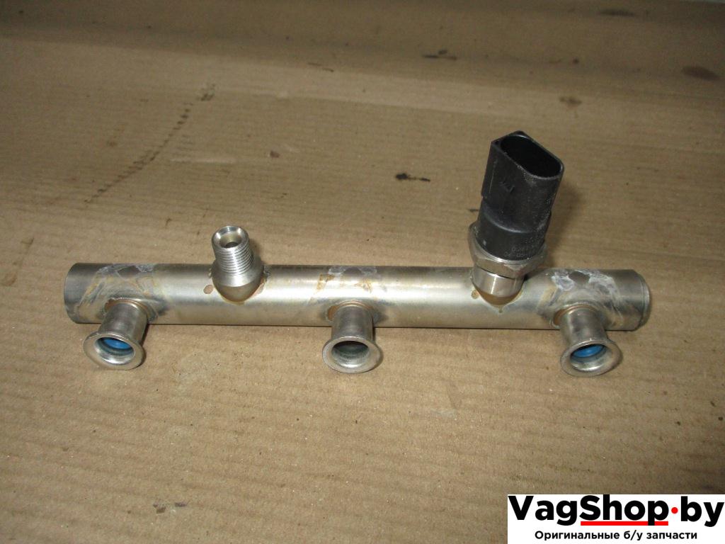 топливная рампа Audi A6 4F/C6 2006, 3.2 л., FSI, AUK, бензин, АКПП, зеленый, седан, полный привод, 06D906051A, 06E130089 - фото №1