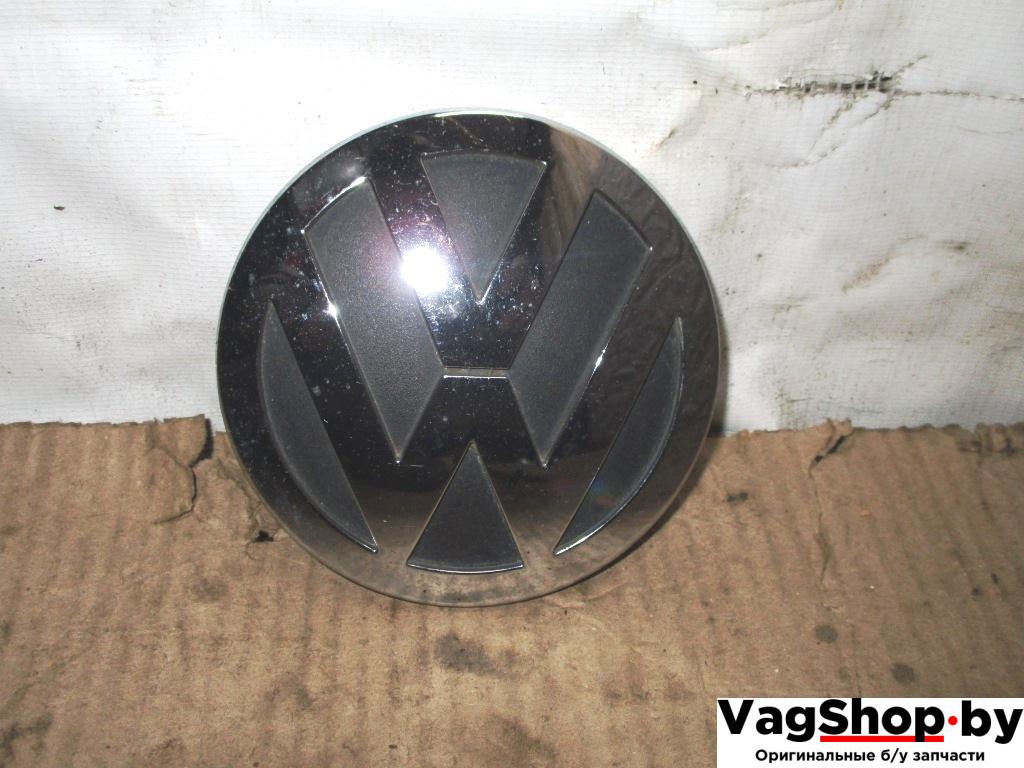 эмблема Volkswagen Passat B6 2010, 2.0 л., TDi, CBB, дизель, АКПП, серый, универсал, полный привод, 3C9853630B - фото №1