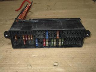 блок предохранителей Volkswagen Caddy 3 поколение [рестайлинг] 2011, 1.6 л., TDi, CAY, дизель, МКПП, серебро, минивэн, передний привод