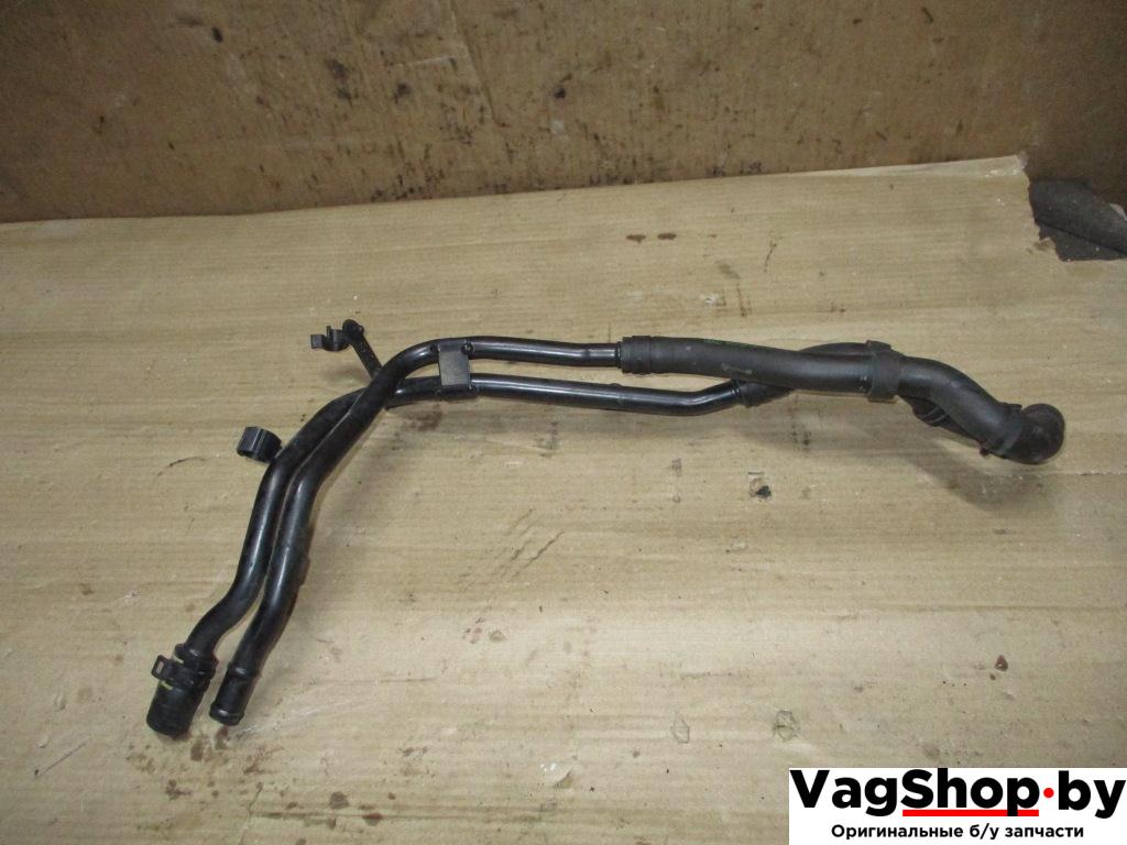 трубка охлаждающей жидкости Volkswagen Passat B6 2008, 2.0 л., TSI, CAW, бензин, АКПП, белый, универсал, передний привод, 1K0121070BM - фото №1