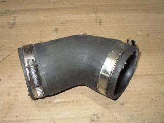 патрубок интеркулера Volkswagen Passat B6 2008, 2.0 л., TSI, CAW, бензин, АКПП, белый, универсал, передний привод, 1K0145838M