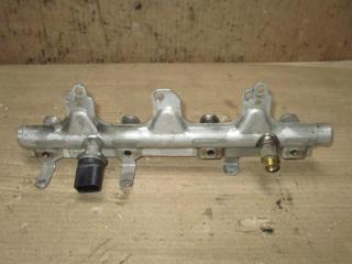 топливная рампа Volkswagen Passat B6 2008, 2.0 л., TSI, CAW, бензин, АКПП, белый, универсал, передний привод, 06J133317J, 06J906051B