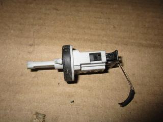 датчик температуры Volkswagen Passat B6 2008, 2.0 л., TSI, CAW, бензин, АКПП, белый, универсал, передний привод, 1K0907543A