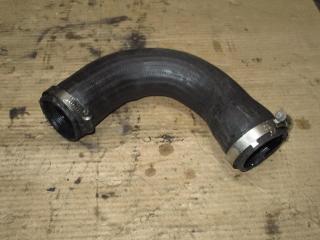 патрубок интеркулера Volkswagen Caddy 3 поколение [рестайлинг] 2011, 1.6 л., TDi, CAY, дизель, МКПП, серебро, минивэн, передний привод, 1K0145834AP