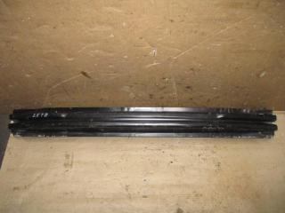 усилитель бампера заднего Volkswagen Golf 6 поколение 2012, 1.6 л., TDi, CAY, дизель, МКПП, красный, хетчбэк 5 дв., передний привод