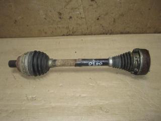 полуось передняя левая (приводной вал, ШРУС) Volkswagen Golf 6 поколение 2012, 1.6 л., TDi, CAY, дизель, МКПП, красный, хетчбэк 5 дв., передний привод