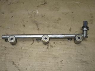 топливная рампа Audi Q7 4L 2008, 3.6 л., FSI, BHK, бензин, АКПП, черный, внедорожник 5 дв., полный привод, 03H133317B, 06J906051C