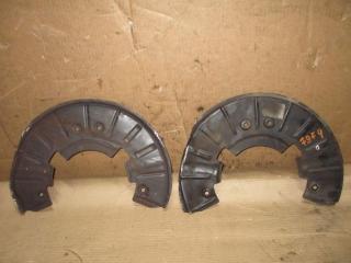 защитный кожух тормозного механизма Audi Q7 4L 2008, 3.6 л., FSI, BHK, бензин, АКПП, черный, внедорожник 5 дв., полный привод, 7L0615311B