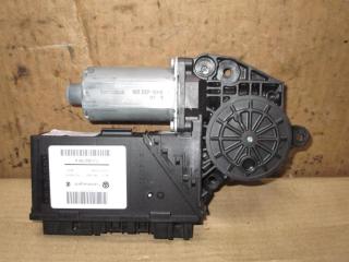 моторчик стеклоподъемника задний левый Volkswagen Touareg 1 поколение [рестайлинг] 2008, 3.6 л., FSI, BHK, бензин, АКПП, серый, внедорожник 5 дв., полный привод, 7L0959703C, 7L0959795A