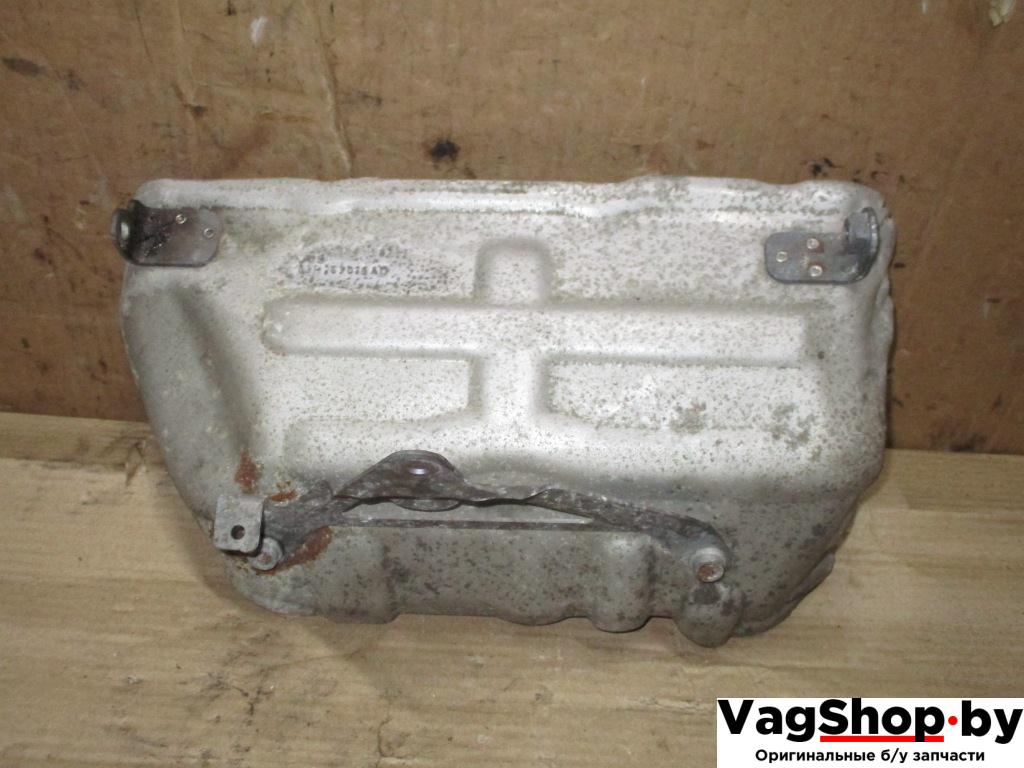 тепловой экран глушителя Volkswagen Touareg 2 поколение 2013, 3.6 л., FSI, CGR, бензин, АКПП, серый, внедорожник 5 дв., полный привод, 03H253035AD - фото №1