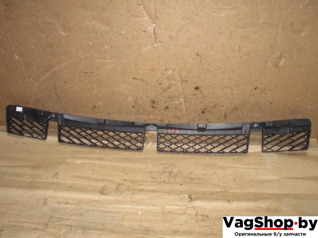 Крепление бампера заднего Volkswagen Touareg 2 поколение 2013, 3.6 л., FSI, CGR, бензин, АКПП, серый, внедорожник 5 дв., полный привод, 7P6807863 - фото №1