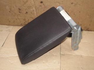 подлокотник Volkswagen Touareg 2 поколение 2013, 3.6 л., FSI, CGR, бензин, АКПП, серый, внедорожник 5 дв., полный привод, 7P6864207C