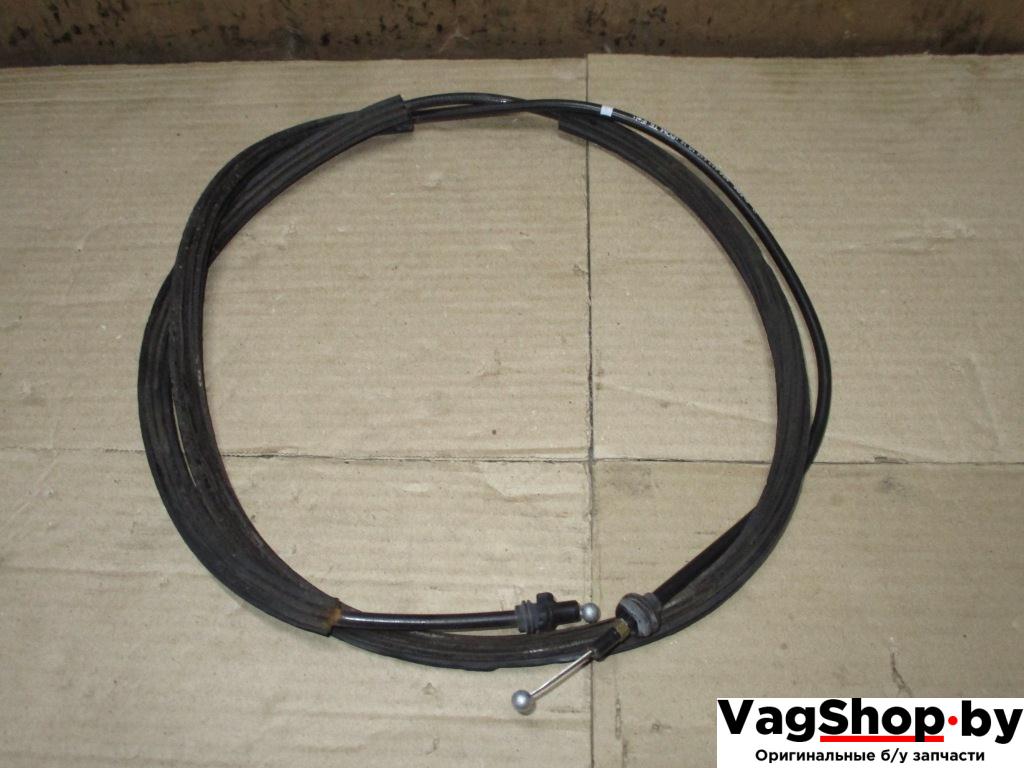 трос капота Volkswagen Touareg 2 поколение 2013, 3.6 л., FSI, CGR, бензин, АКПП, серый, внедорожник 5 дв., полный привод, 7P6823535 - фото №1