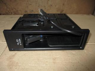 блок управления мультимедия Volkswagen Touareg 2 поколение 2013, 3.6 л., FSI, CGR, бензин, АКПП, серый, внедорожник 5 дв., полный привод, 7P6035342D, 5N0035554B