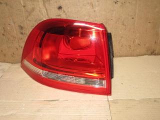 фонарь задний левый Volkswagen Touareg 2 поколение 2013, 3.6 л., FSI, CGR, бензин, АКПП, серый, внедорожник 5 дв., полный привод, 7P6945095E