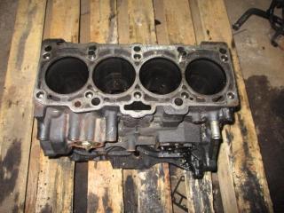 блок цилиндров Volkswagen Golf Plus 1 поколение 2006, 2.0 л., TDi, BKD, дизель, МКПП, черный, хетчбэк 5 дв., передний привод, 038103011CA