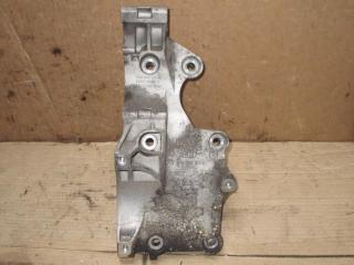 кронштейн двигателя Volkswagen Golf Plus 1 поколение 2006, 2.0 л., TDi, BKD, дизель, МКПП, черный, хетчбэк 5 дв., передний привод, 03G903143A