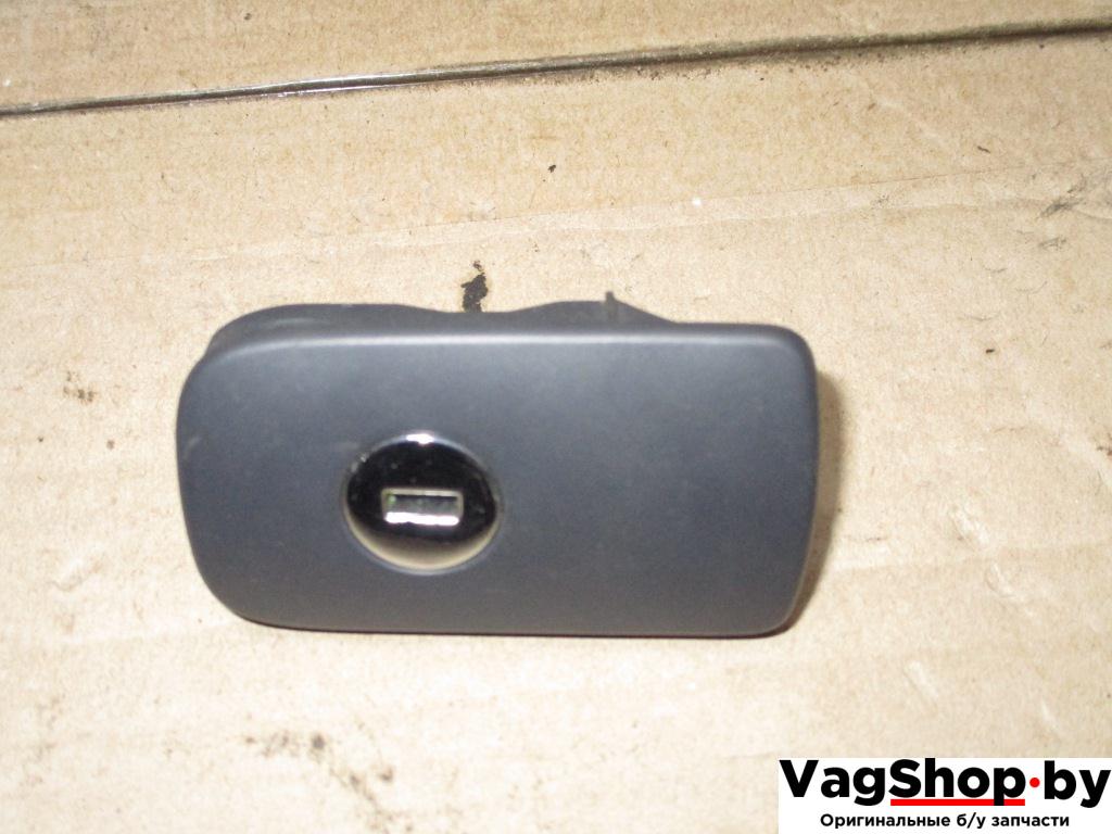 замок бардачка Volkswagen Golf Plus 1 поколение 2006, 2.0 л., TDi, BKD, дизель, МКПП, черный, хетчбэк 5 дв., передний привод - фото №1