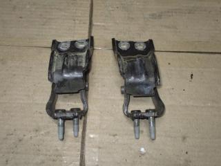 петля крышки багажника Volkswagen Passat B6 2007, 2.0 л., TDi, BMP, дизель, МКПП, черный, универсал, полный привод, 3C9827301D, 3C9827302D