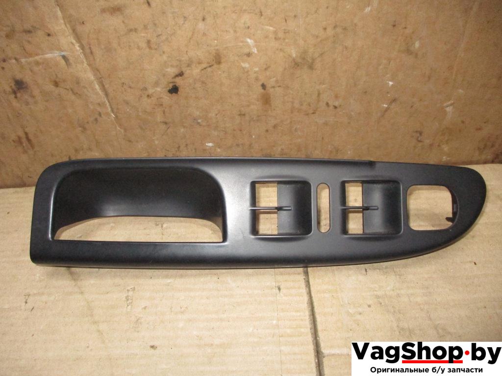 ручка внутренняя передняя левая Volkswagen Passat B6 2007, 2.0 л., TDi, BMP, дизель, МКПП, черный, универсал, полный привод, 3C1867171B - фото №1