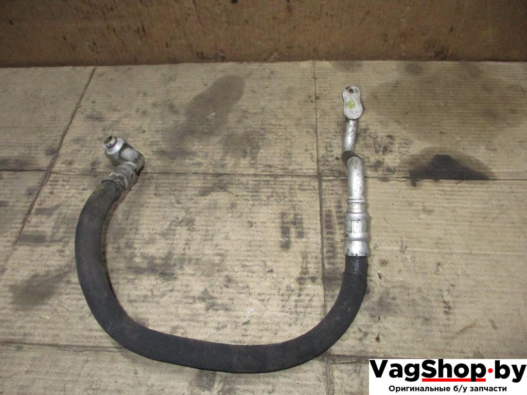 трубка кондиционера Audi A4 B8/8K 2009, 1.8 л., TFSI, CDH, бензин, МКПП, черный, седан, передний привод, 8K0260701D - фото №1