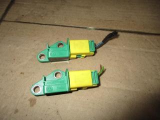 датчик удара Audi A4 B8/8K 2009, 1.8 л., TFSI, CDH, бензин, МКПП, черный, седан, передний привод, 1K0909606C