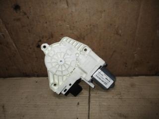 моторчик стеклоподъемника задний правый Audi A4 B8/8K 2009, 1.8 л., TFSI, CDH, бензин, МКПП, черный, седан, передний привод, 8K0959812