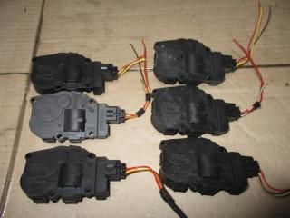 моторчик заслонки печки Audi A4 B8/8K 2009, 1.8 л., TFSI, CDH, бензин, МКПП, черный, седан, передний привод, K9749005