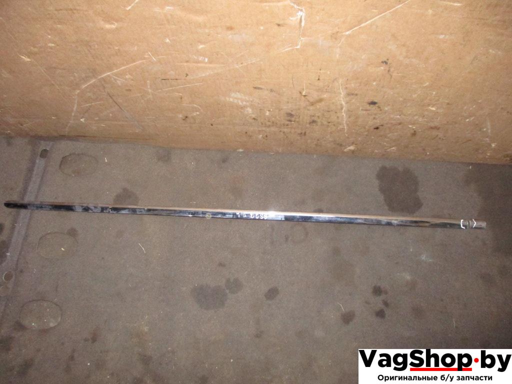 молдинг двери передней левой Volkswagen Passat B6 2009, 2.0 л., TDi, CBA, дизель, АКПП, серебро, седан, передний привод - фото №1
